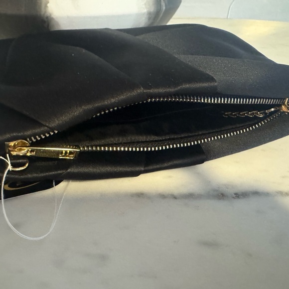 Elegant Black Clutch - Picture 3 of 3